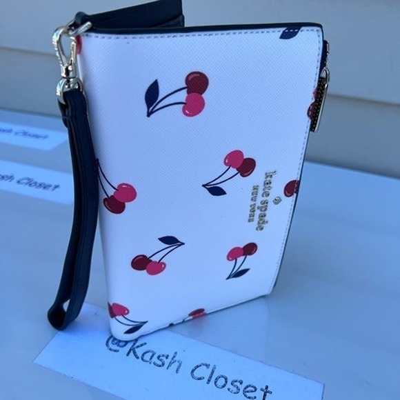 Kate Spade phone wallet wristlet Staci dancing cherries - Picture 5 of 5
